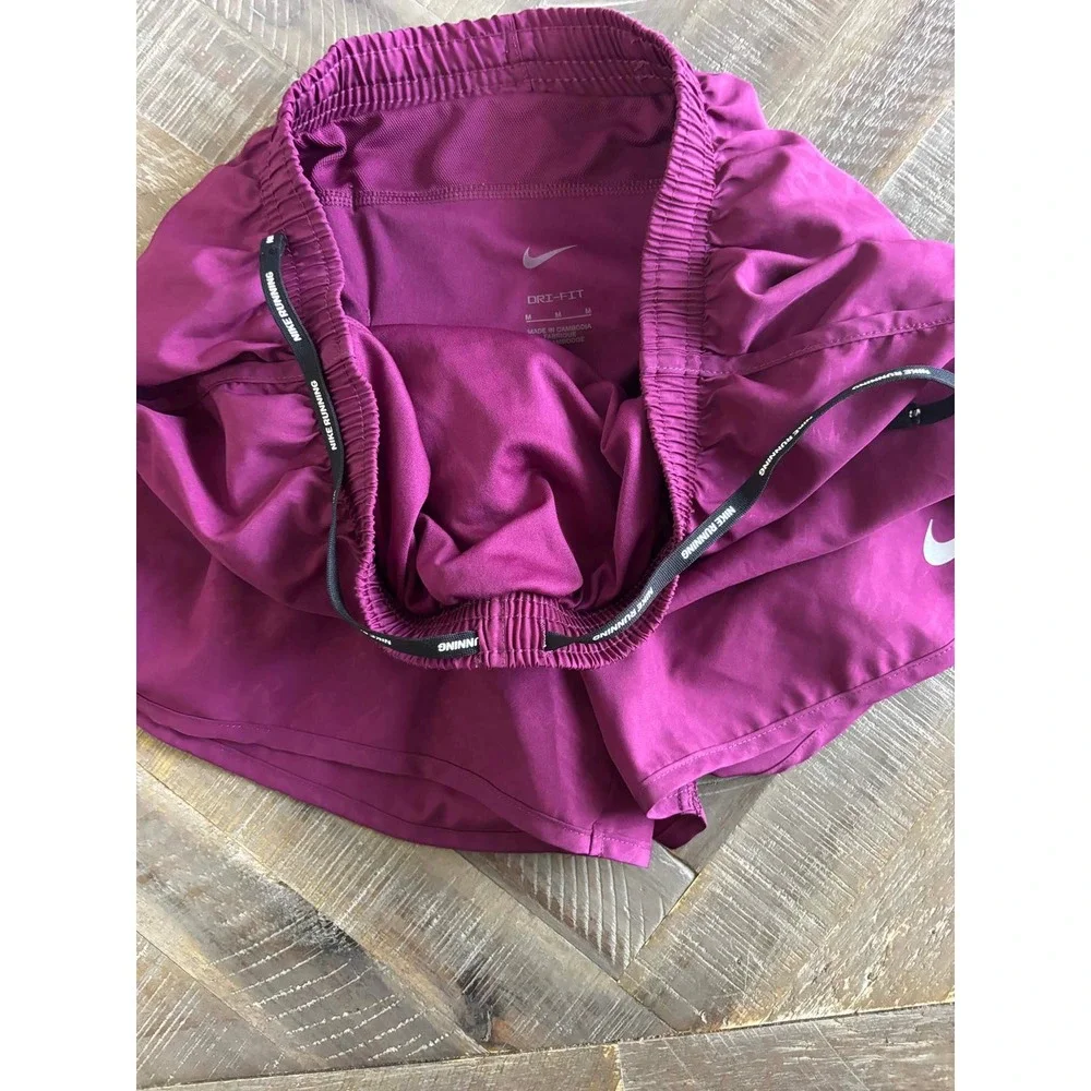Nike Dri-FIT Running Shorts Womens Medium Purple